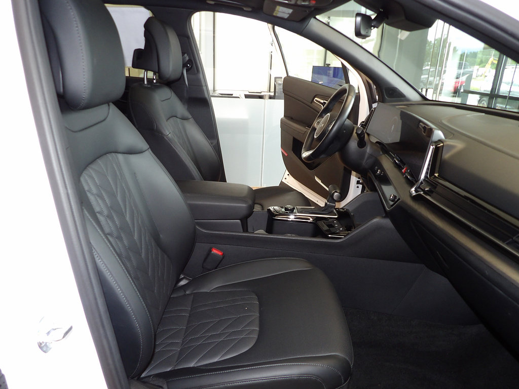 Used 2023 Kia Sportage X-Pro AWD/4WD image 14