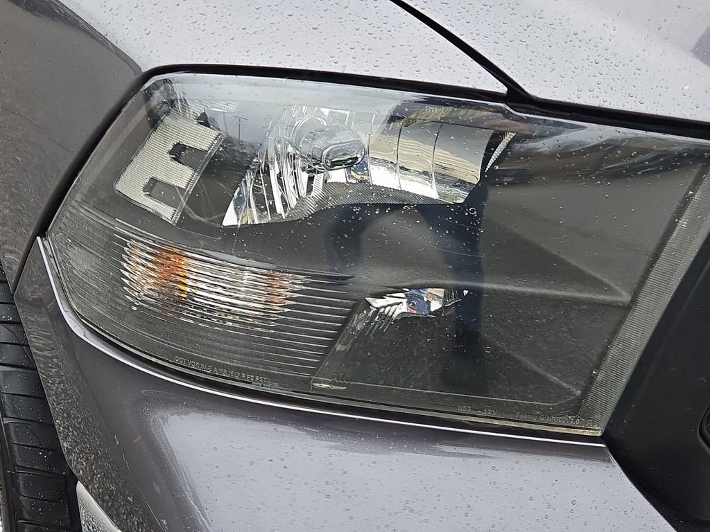 Used 2019 RAM 1500 Tradesman w/ Chrome Plus Package image 29