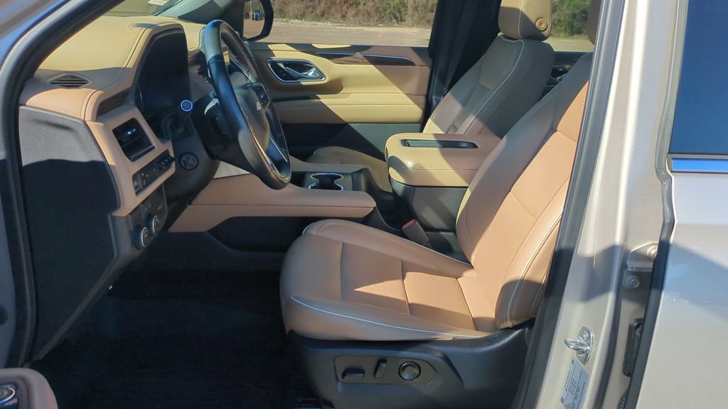 Used 2021 Chevrolet Tahoe Premier w/ Premium Package 2 image 11