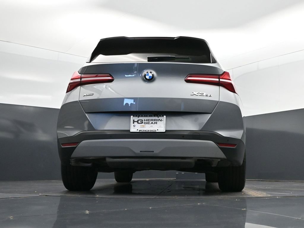 Certified 2025 BMW X3 xDrive30i w/ Convenience Package image 41