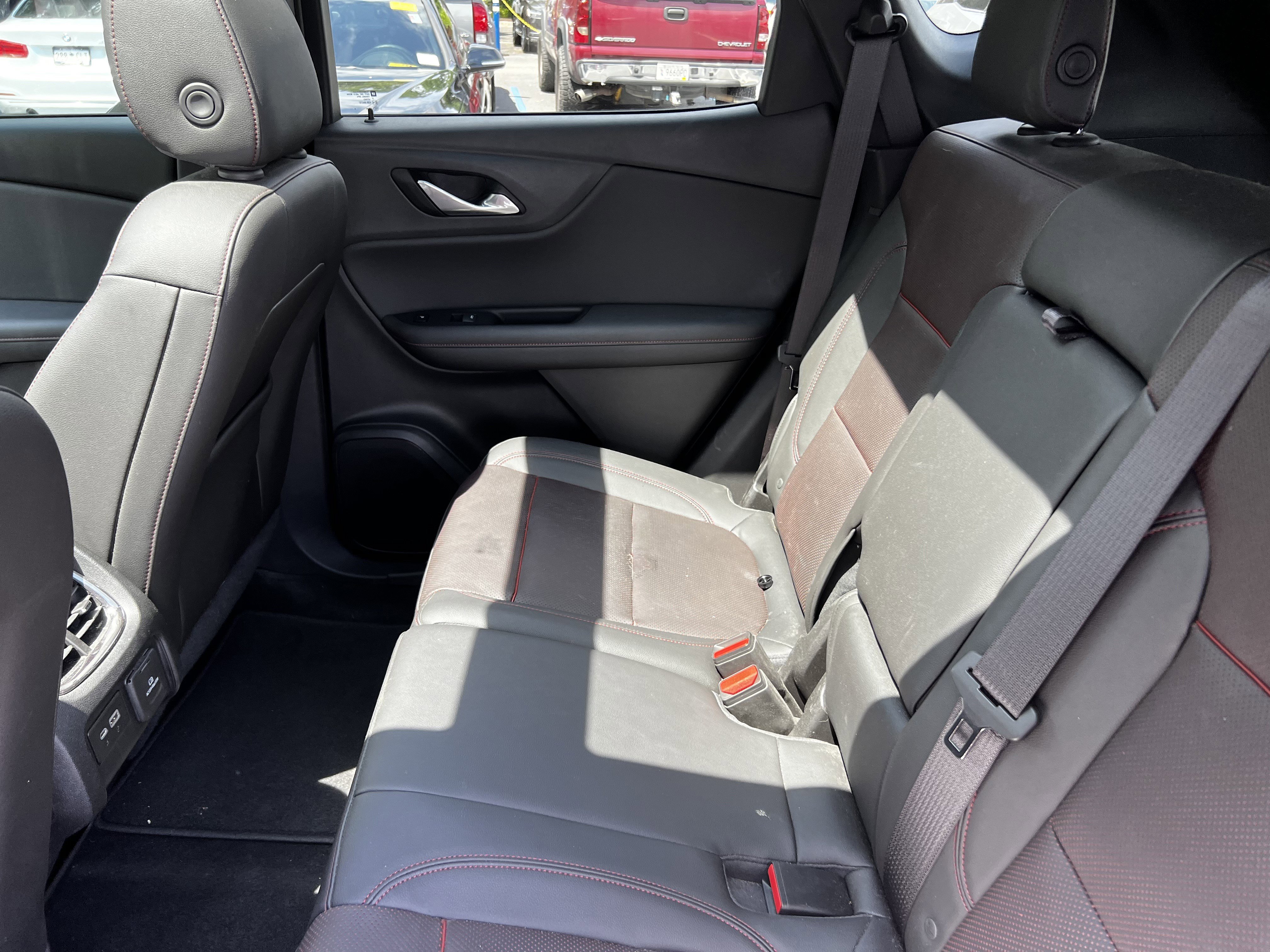 Used 2020 Chevrolet Blazer RS FWD image 36