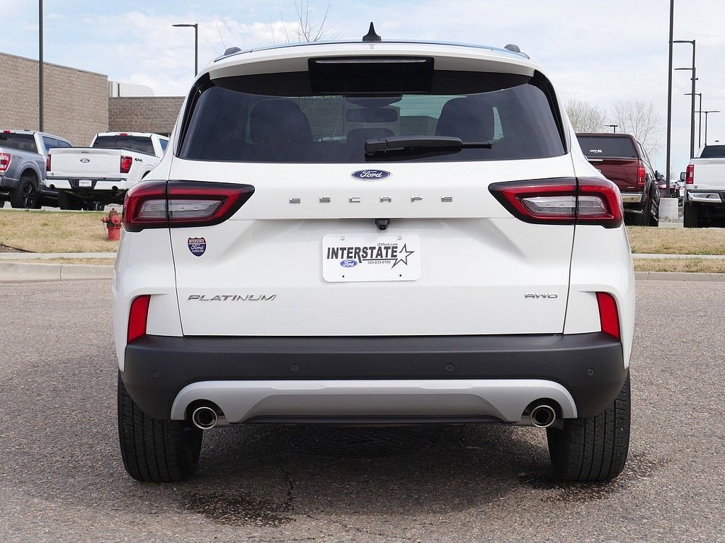 Used 2023 Ford Escape Platinum w/ Premium Technology Package AWD/4WD image 5