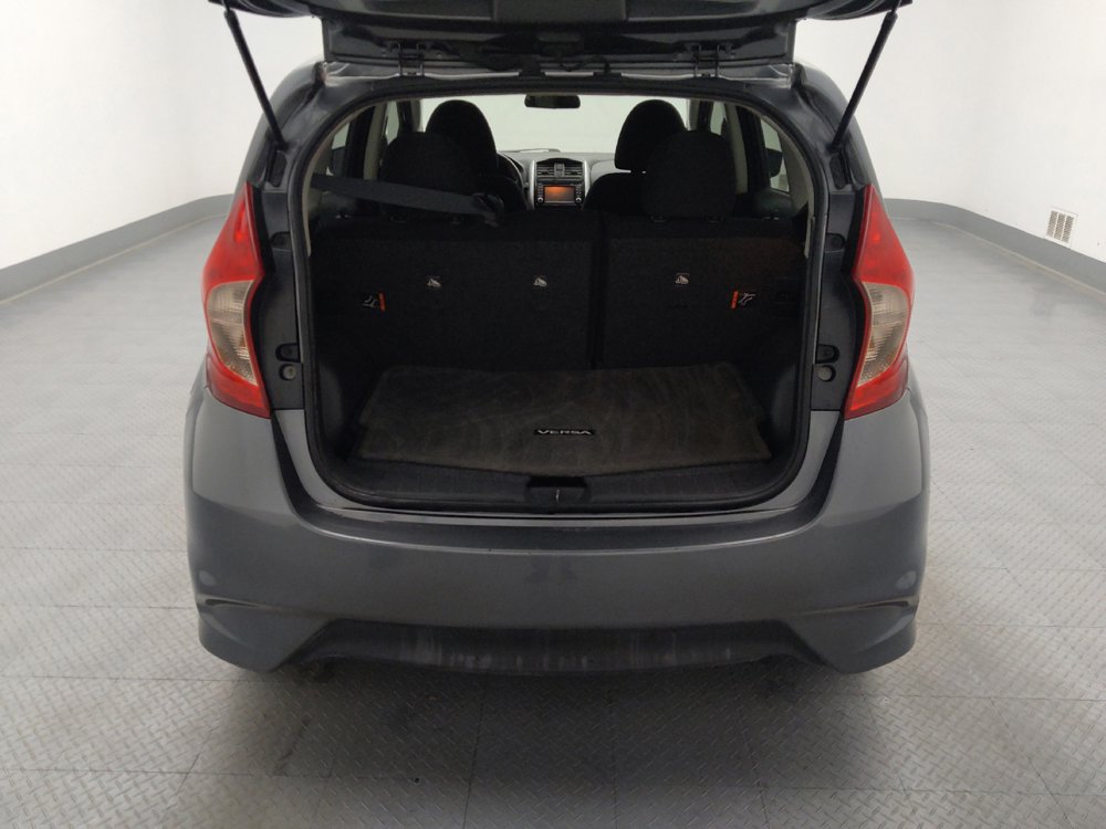 Used 2017 Nissan Versa Note FWD image 29
