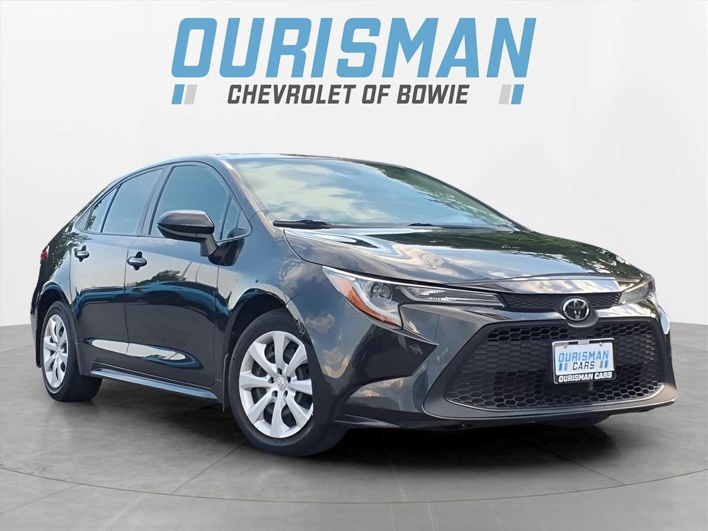 Used 2022 Toyota Corolla LE FWD image 1