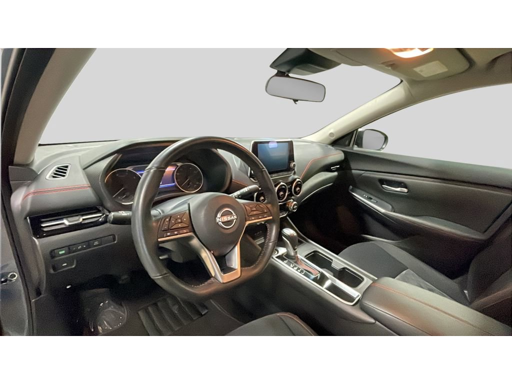 Used 2024 Nissan Sentra SR FWD image 9