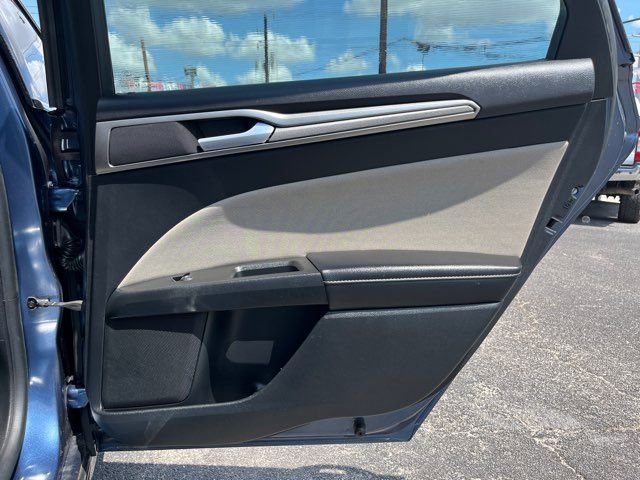 Used 2018 Ford Fusion S image 21