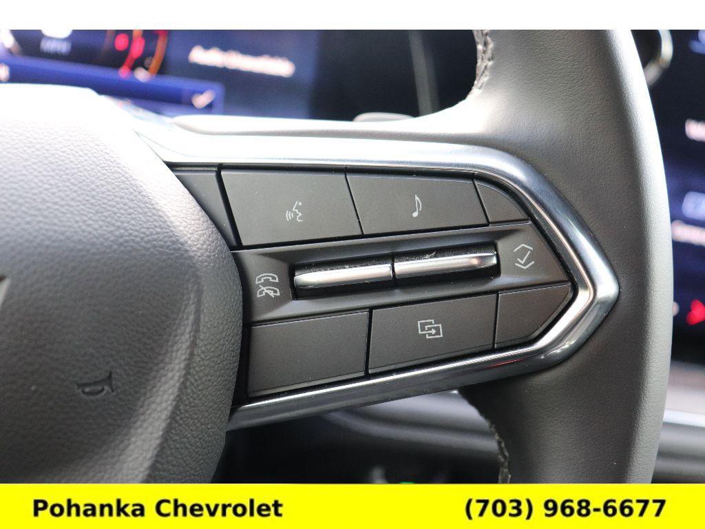 Certified 2025 Chevrolet Suburban Z71 image 13