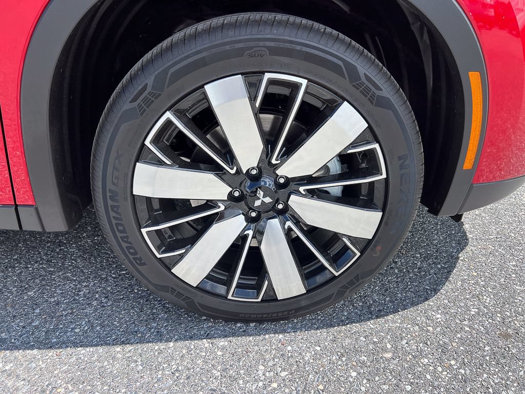 New 2026 Mitsubishi Outlander SE AWD/4WD image 8