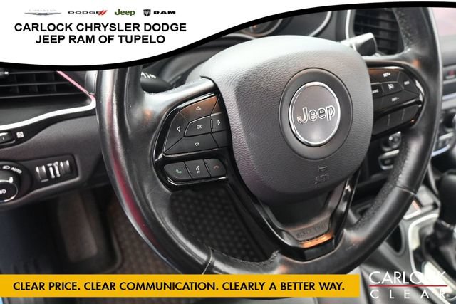 Used 2020 Jeep Cherokee Latitude Plus FWD image 17