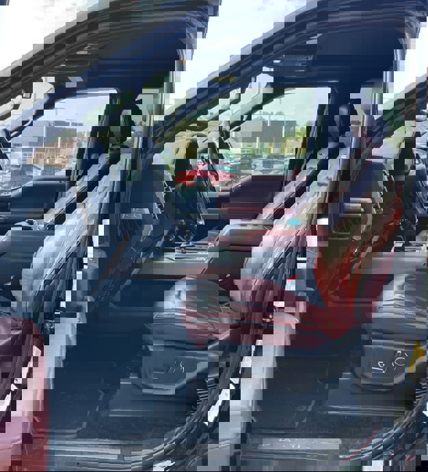 Used 2018 Ford F150 Platinum w/ Technology Package image 14