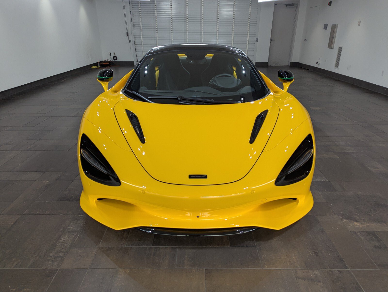 New 2026 McLaren 750S Spider RWD image 28