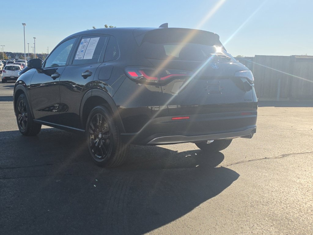 Used 2026 Honda HR-V Sport image 5