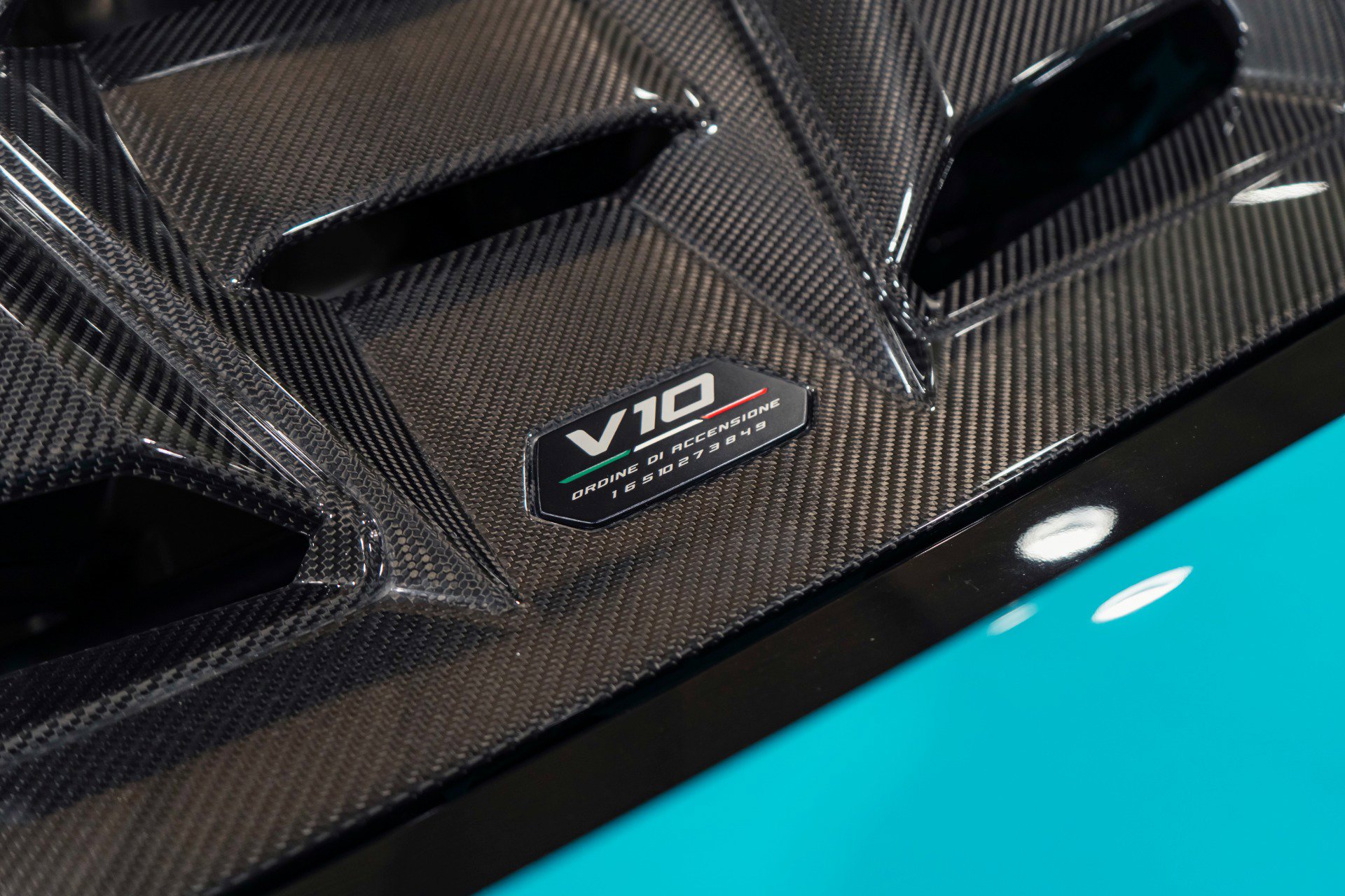 Used 2023 Lamborghini Huracan Tecnica image 35