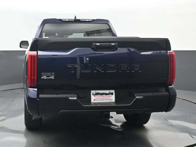 Used 2022 Toyota Tundra SR5 w/ SR5 Convenience Package AWD/4WD image 17