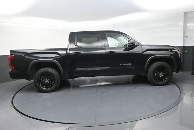 Used 2022 Toyota Tundra SR5 w/ Advanced Technology Package AWD/4WD image 22