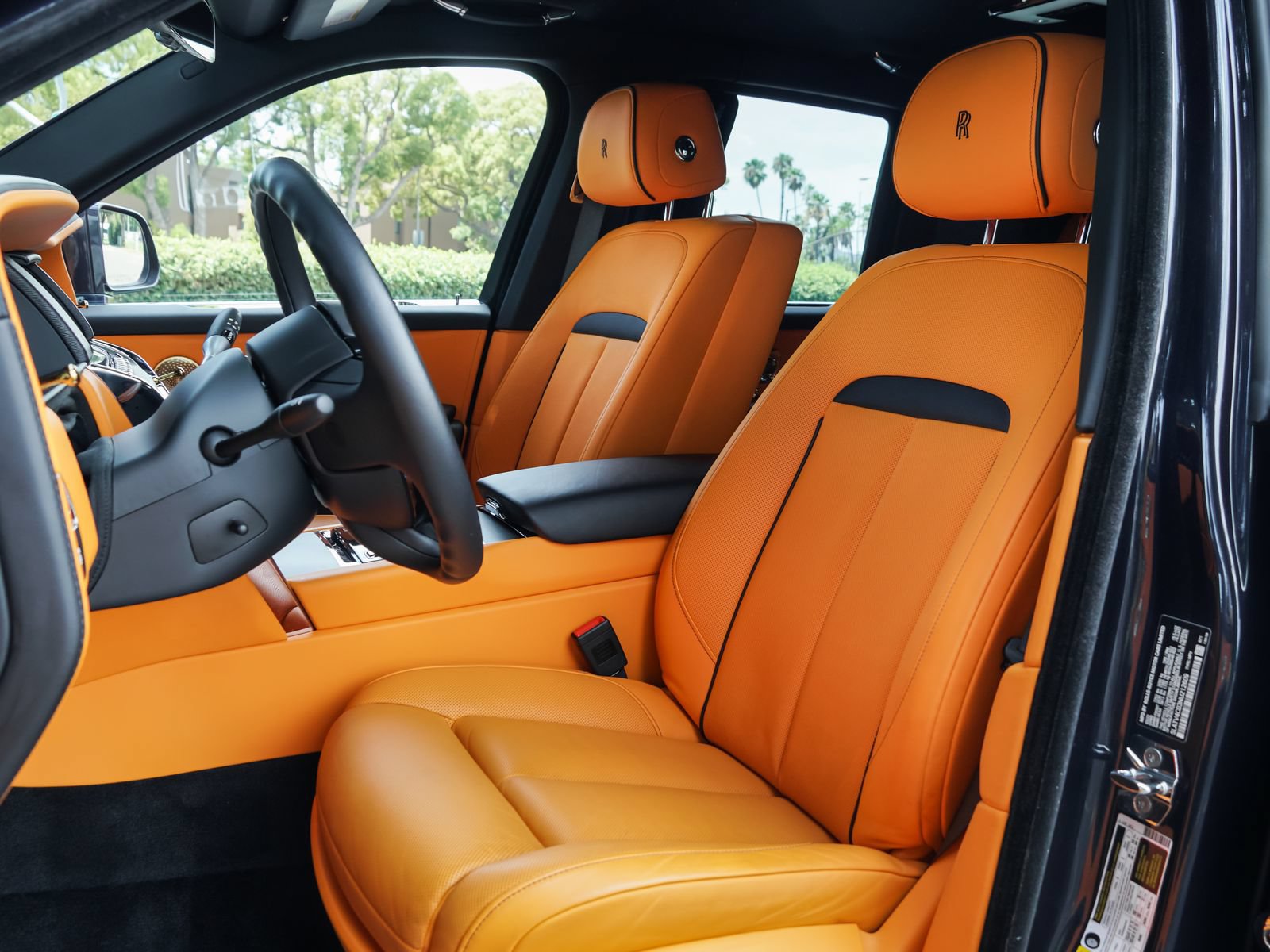 Certified 2022 Rolls-Royce Cullinan w/ Cullinan Package AWD/4WD image 20