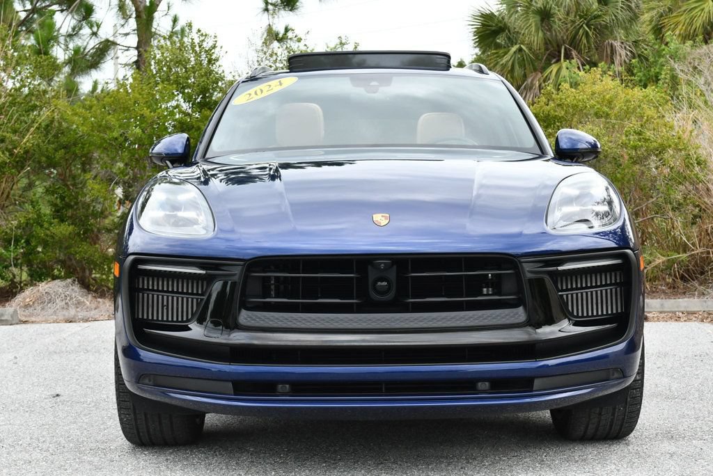Used 2024 Porsche Macan S AWD/4WD image 37