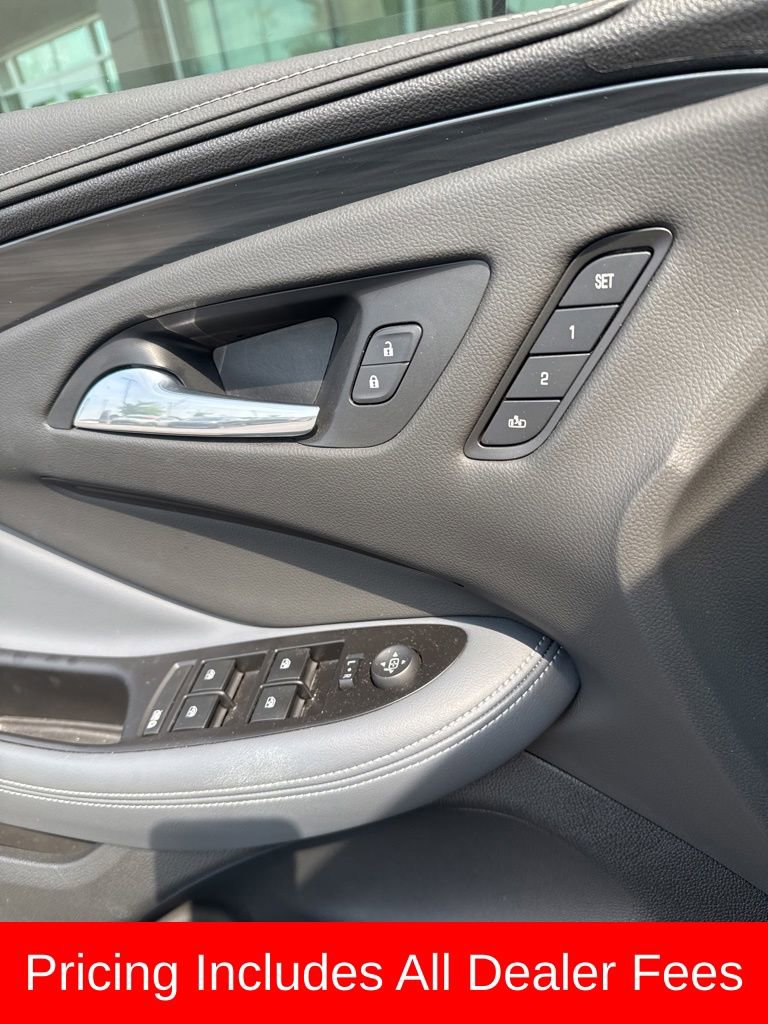 Used 2019 Buick Envision Essence FWD image 5
