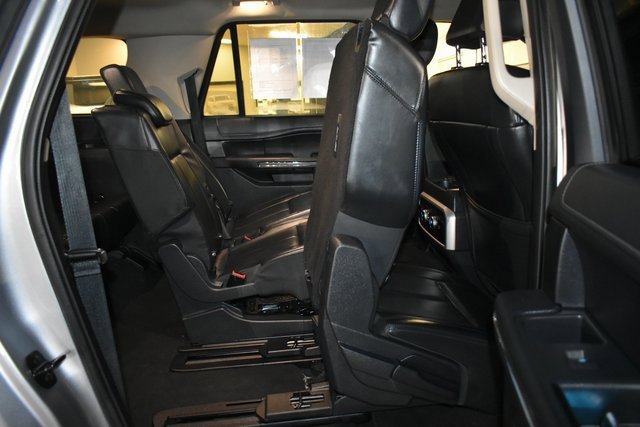 Used 2023 Ford Expedition Max XLT image 46