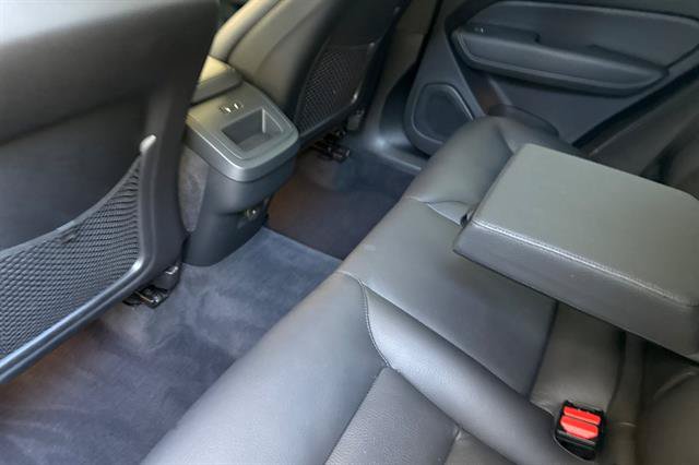 Certified 2025 Volvo XC60 B5 Plus AWD/4WD image 12
