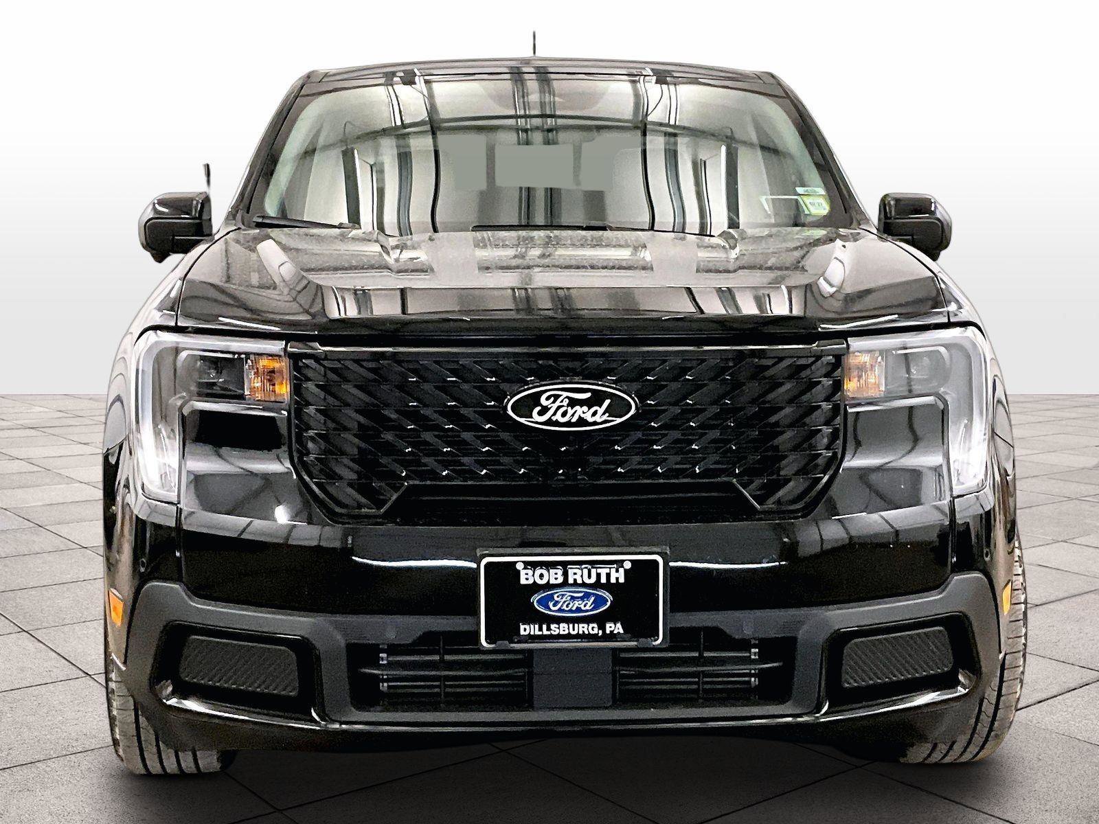 Used 2025 Ford Maverick Lariat w/ Black Appearance Package image 3