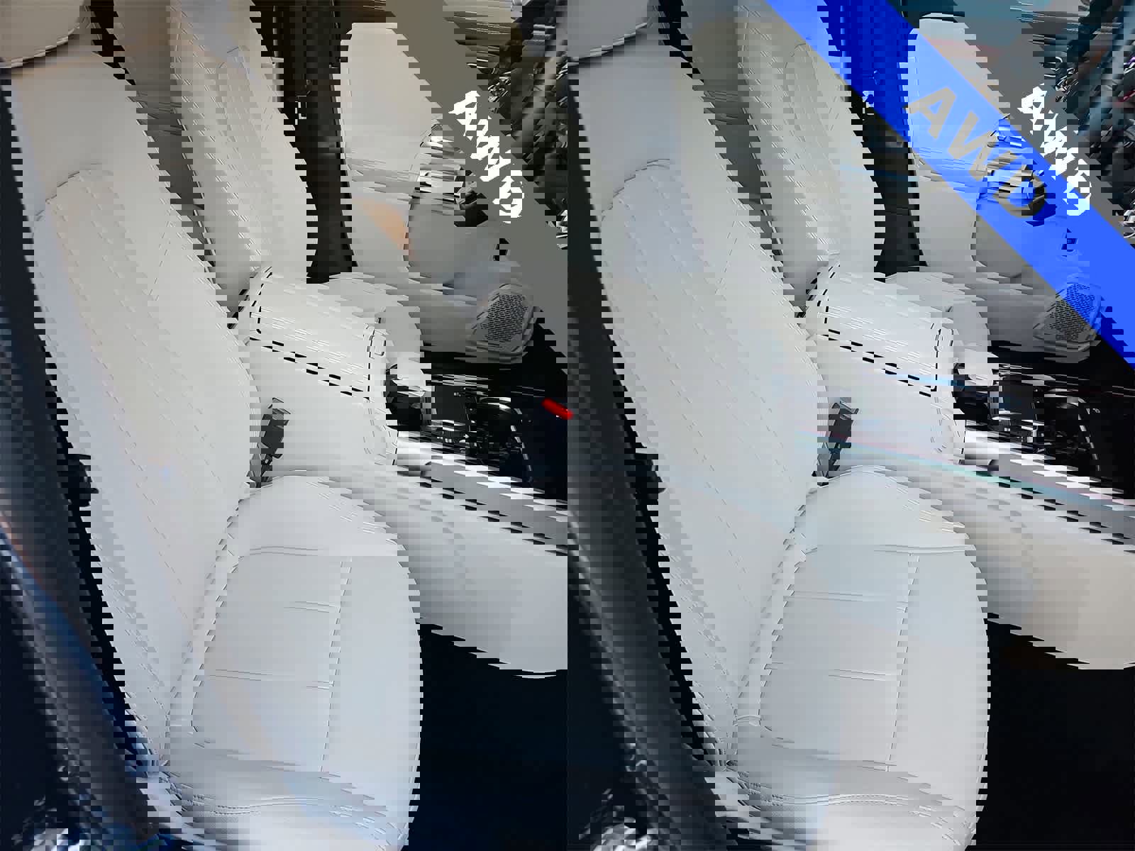 Used 2022 Mercedes-Benz GLB 250 4MATIC w/ Premium Package Lite image 18