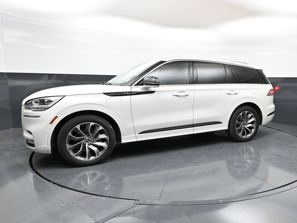 Used 2021 Lincoln Aviator Grand Touring w/ Equipment Group 302A AWD/4WD image 7
