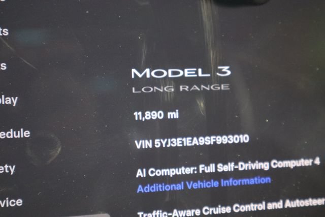 Used 2025 Tesla Model 3 Long Range RWD image 39
