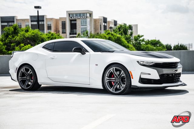 Used 2019 Chevrolet Camaro SS RWD image 44