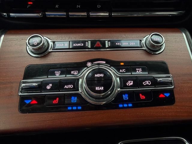 Used 2021 Lincoln Aviator Reserve w/ Elements Package Plus RWD image 24