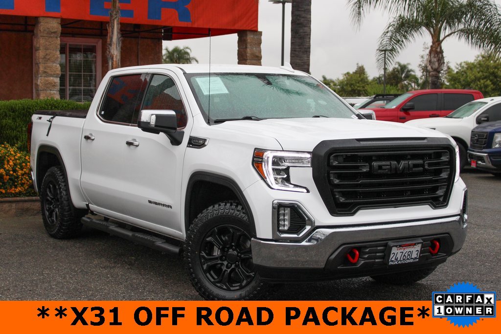 Used 2022 GMC Sierra 1500 SLT w/ X31 Off-Road Package image 2