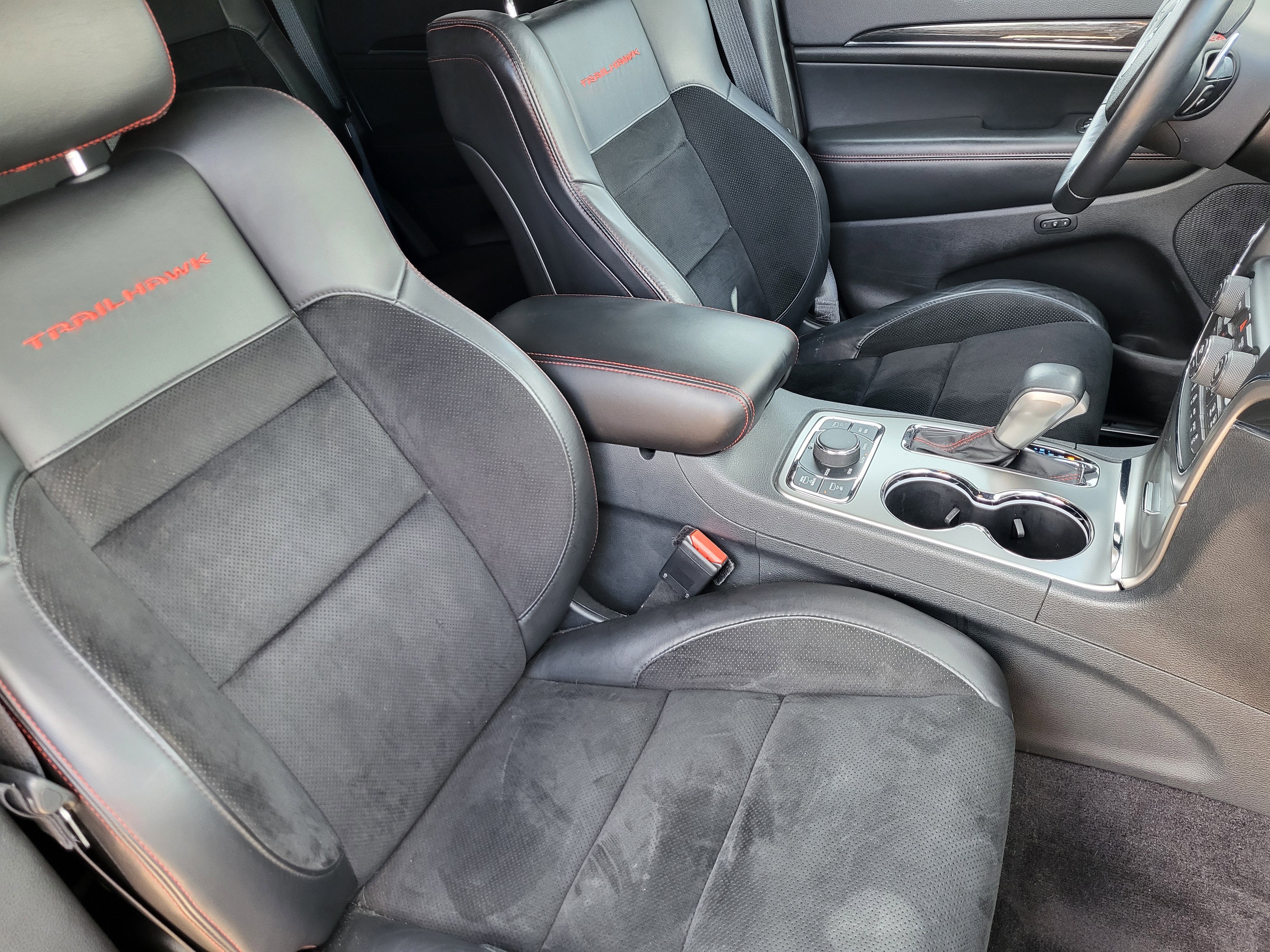 Used 2018 Jeep Grand Cherokee Trailhawk image 16