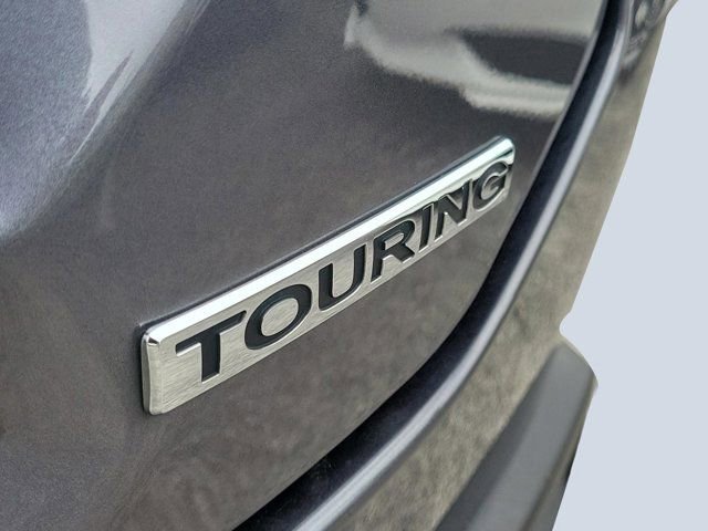 Used 2023 Honda Pilot Touring image 5