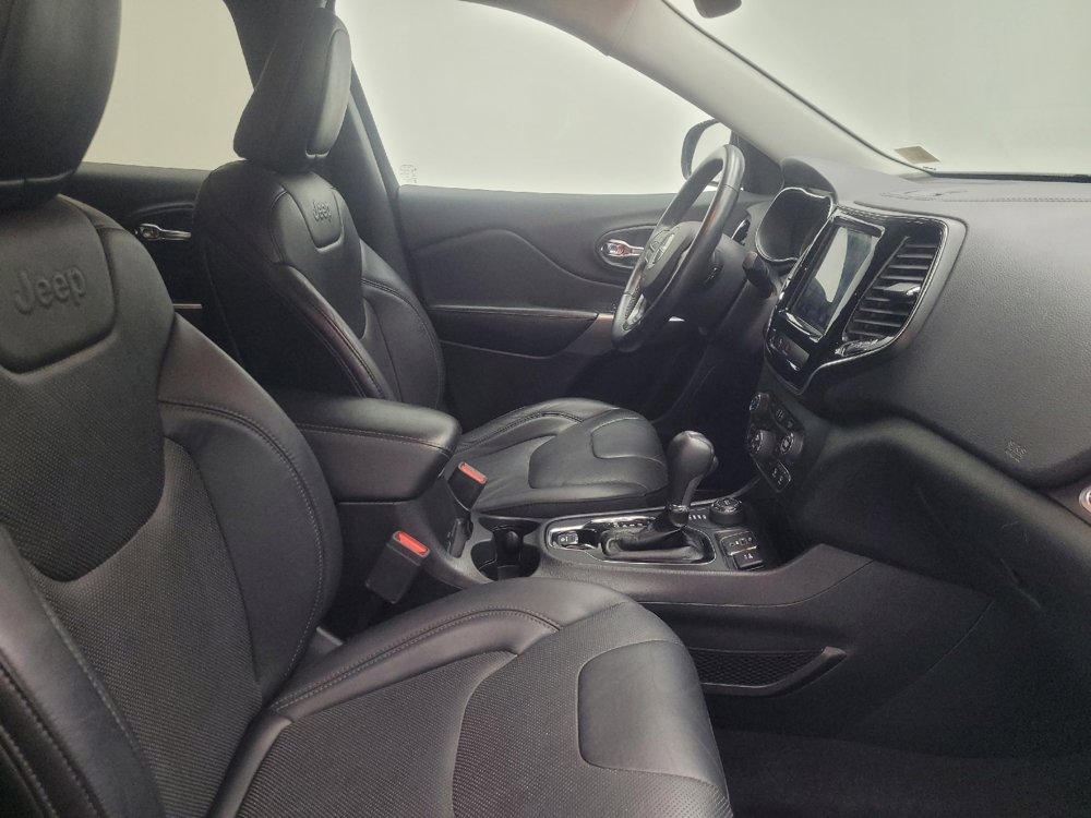 Used 2019 Jeep Cherokee Limited AWD/4WD image 21