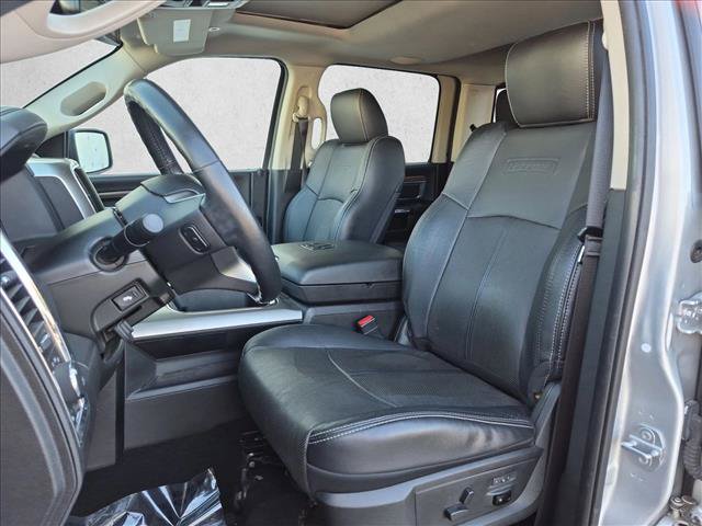 Used 2017 RAM 1500 Laramie w/ Convenience Group AWD/4WD image 17