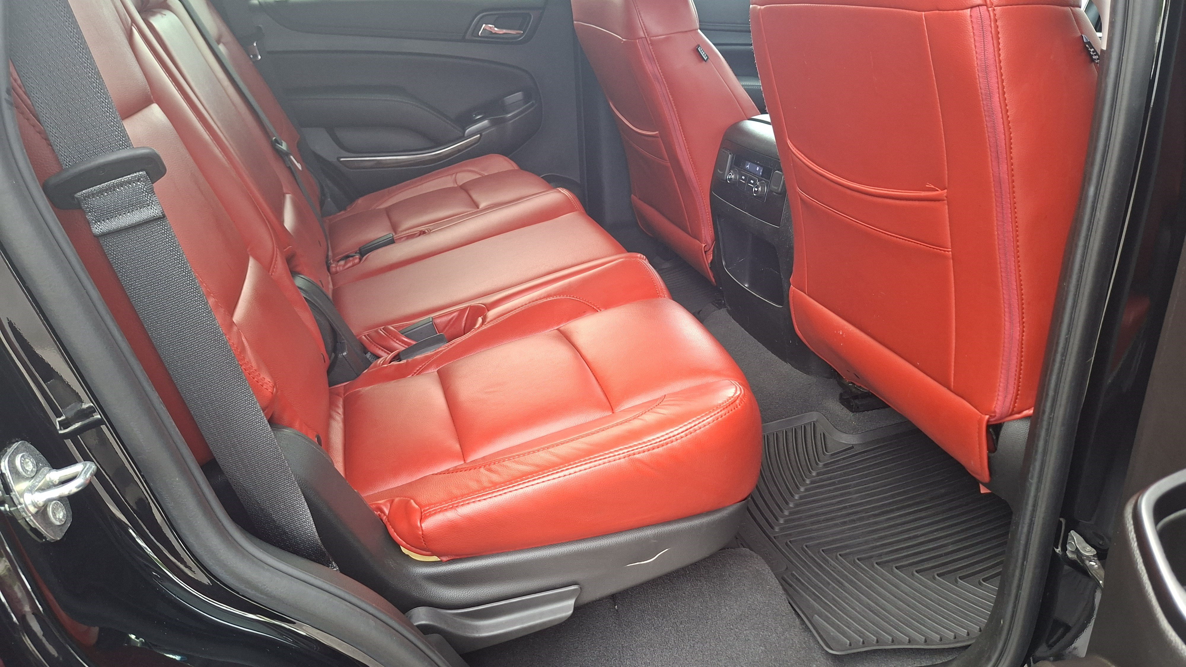 Used 2019 Chevrolet Tahoe LS RWD image 22