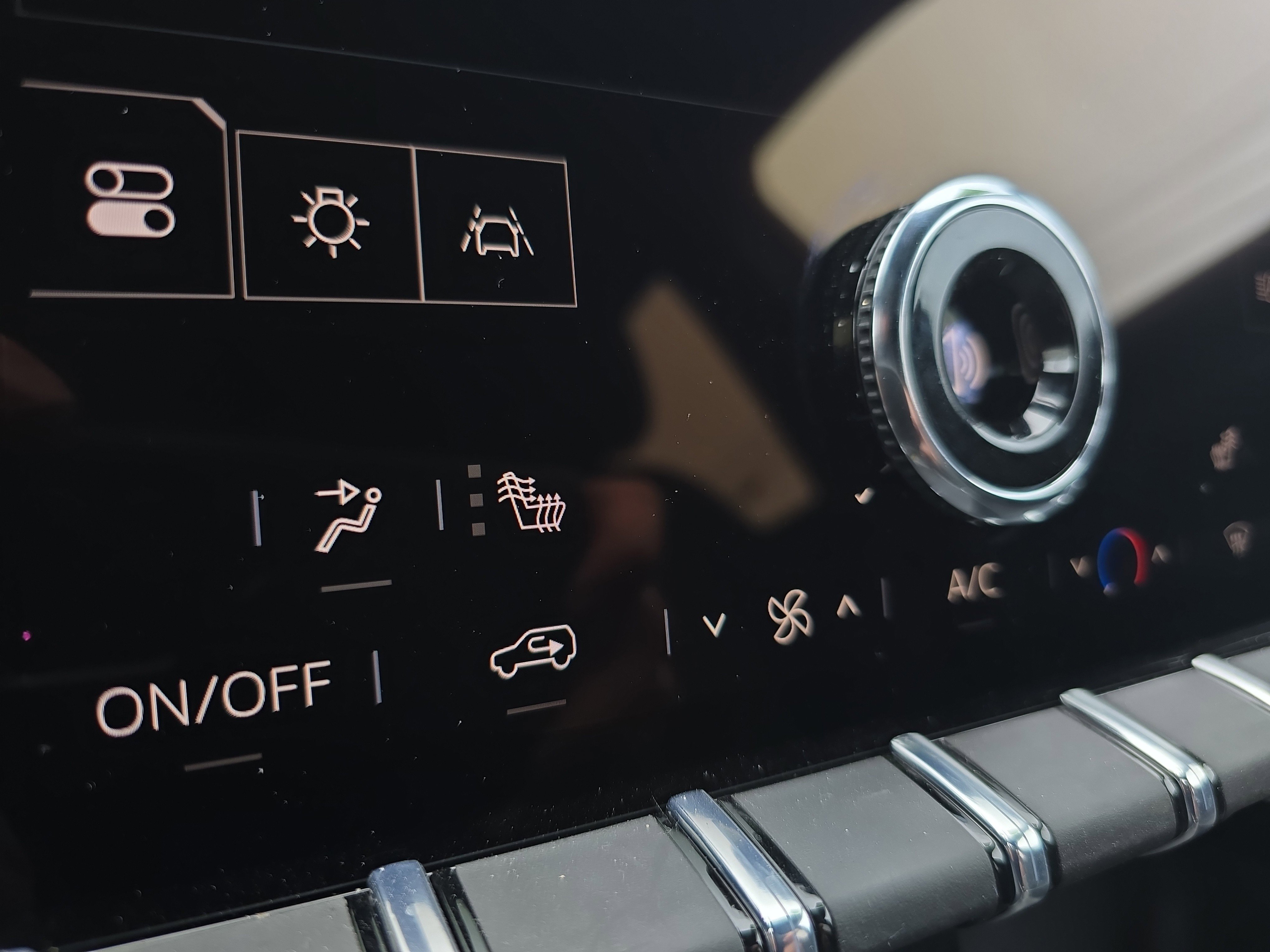 Used 2026 GMC Terrain Elevation w/ Black Edition image 29