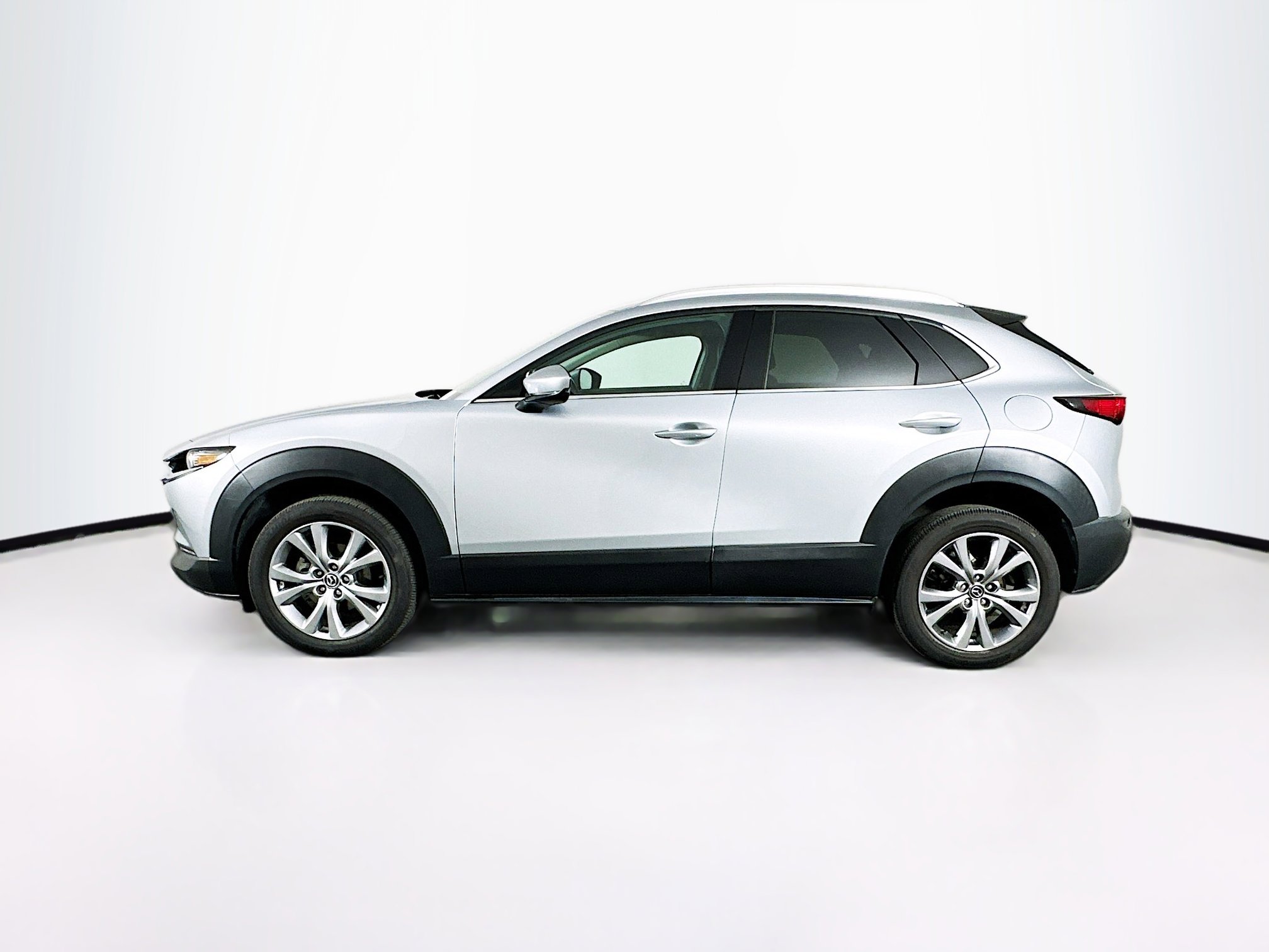 Used 2021 MAZDA CX-30 FWD 2.5 S w/ Premium Package image 4