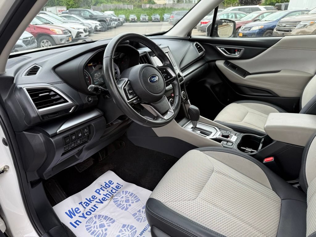 Used 2023 Subaru Forester Premium AWD/4WD image 20