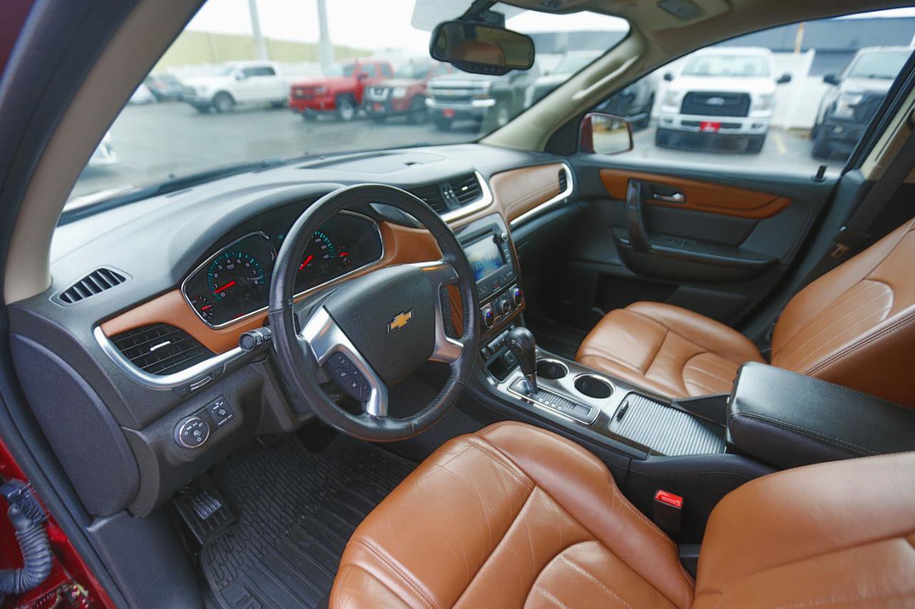 Used 2016 Chevrolet Traverse LTZ image 4