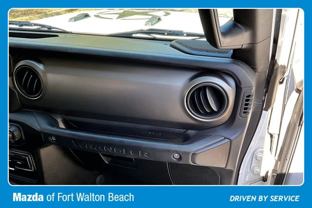 Used 2020 Jeep Wrangler Unlimited Sport image 22