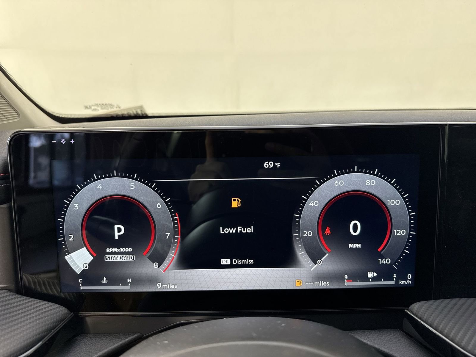 New 2025 Nissan Kicks SR w/ Illumination Package image 16