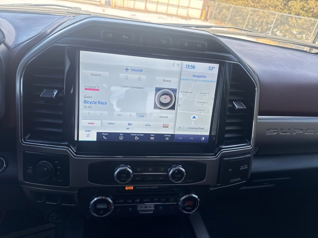 Used 2022 Ford F350 Platinum w/ FX4 Off-Road Package image 23