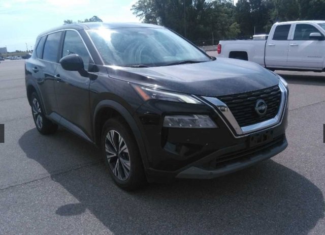 Used 2023 Nissan Rogue SV image 3