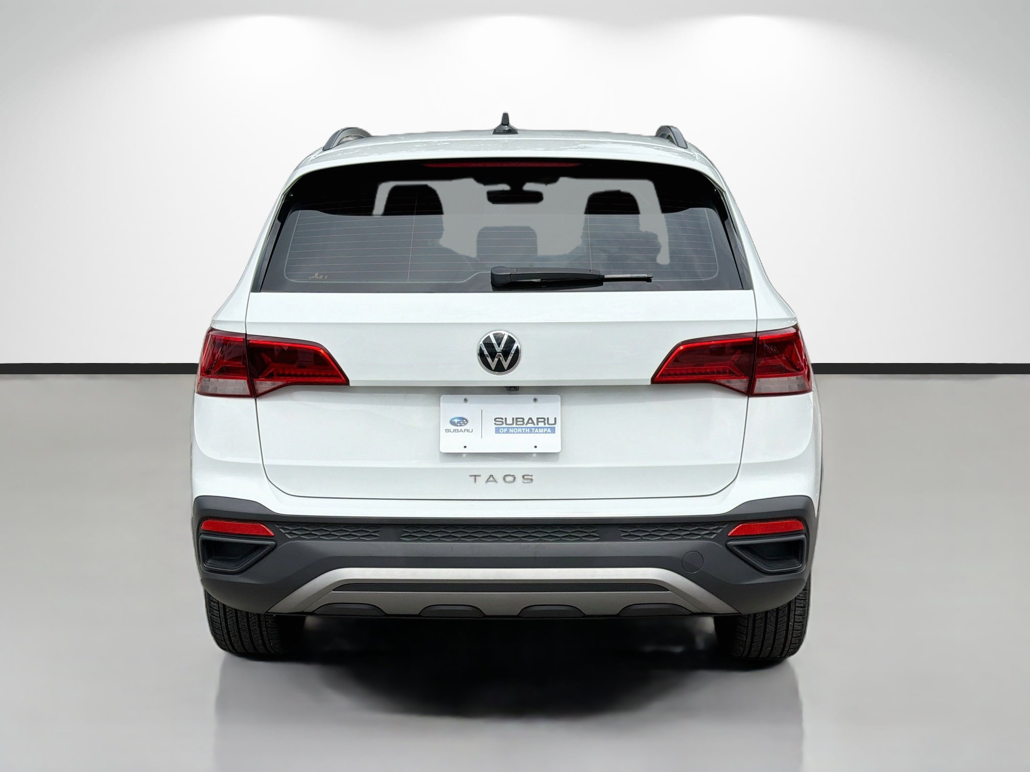 Used 2023 Volkswagen Taos S FWD image 4