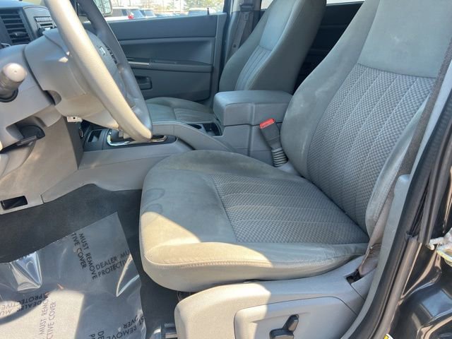 Used 2005 Jeep Grand Cherokee Laredo w/ Cargo Convenience Group image 18