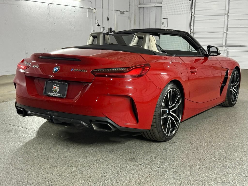 Used 2022 BMW Z4 M40i w/ Premium Package RWD image 9