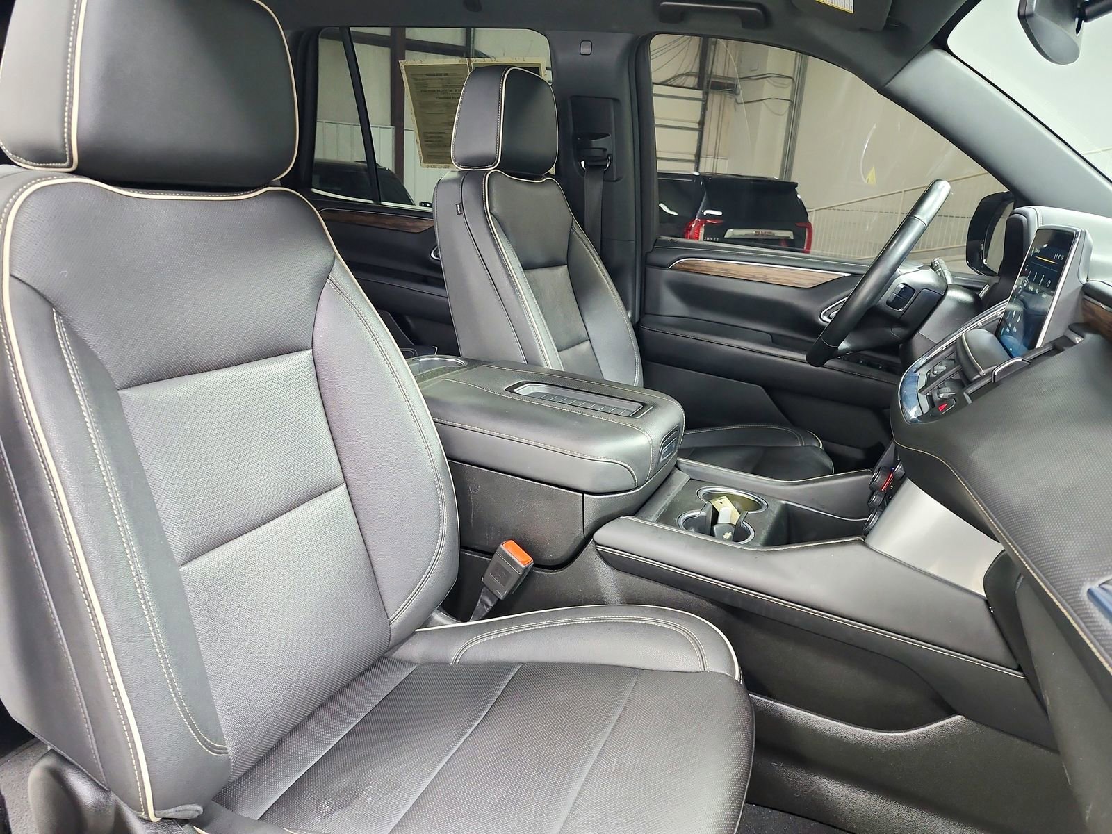 Used 2023 Chevrolet Tahoe Premier image 44