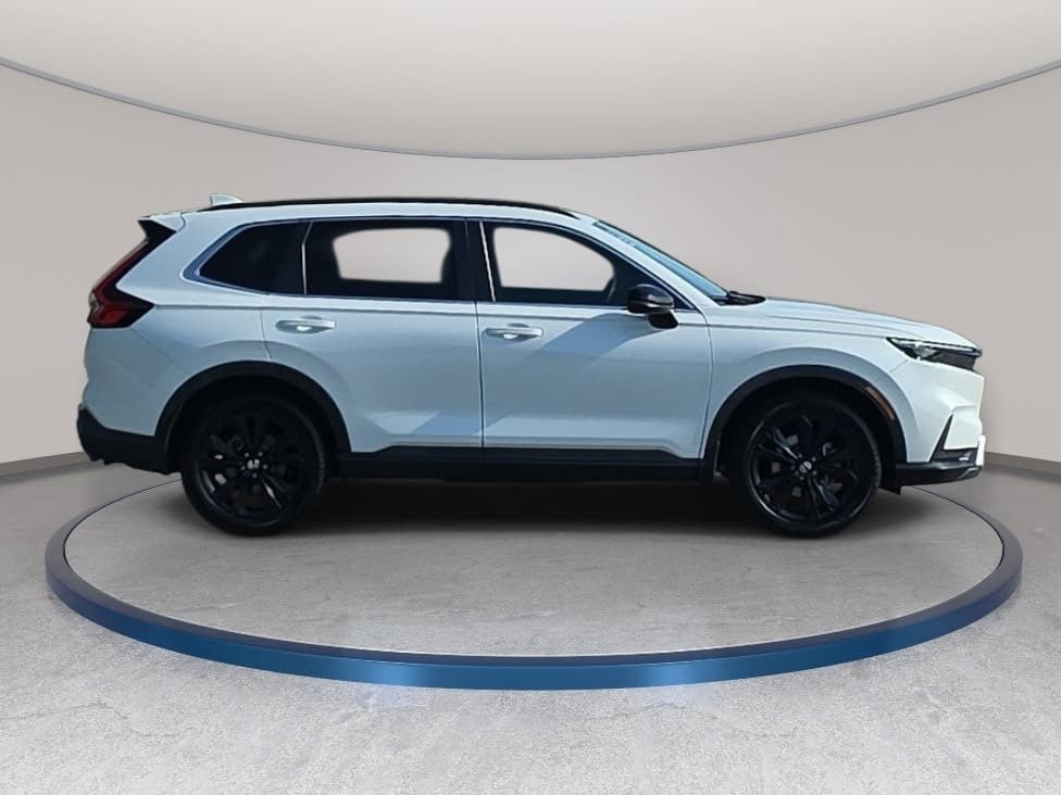 Used 2023 Honda CR-V Sport Touring image 4