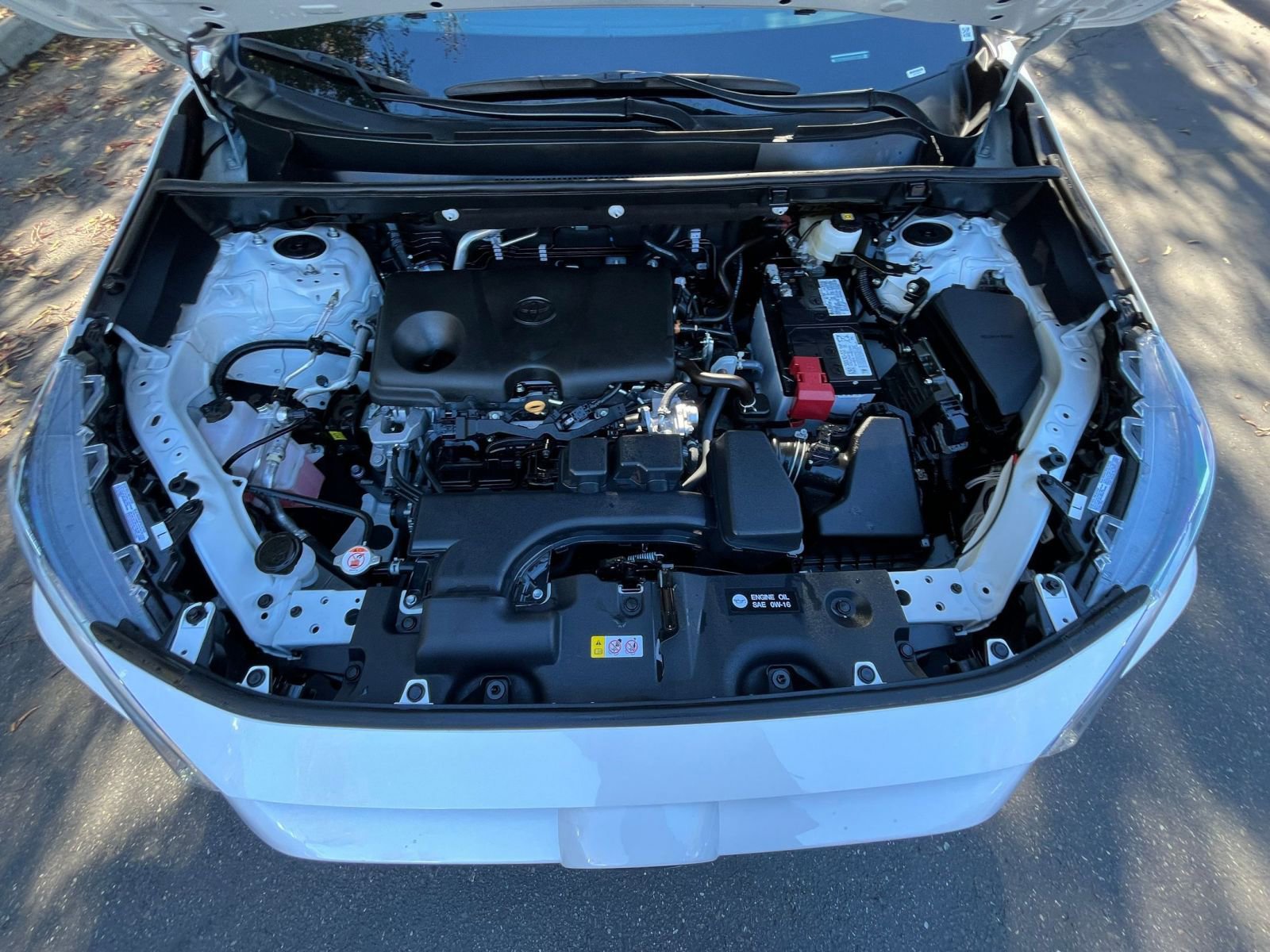 Used 2025 Toyota RAV4 XLE image 33